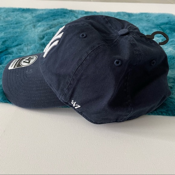 SOLD 47 New York Yankees Heritage Clean Up Adjustable Hat - Picture 5 of 15